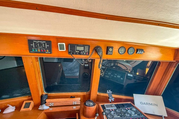 2004 DeFever 49