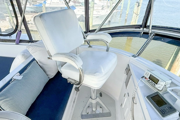2004 DeFever 49