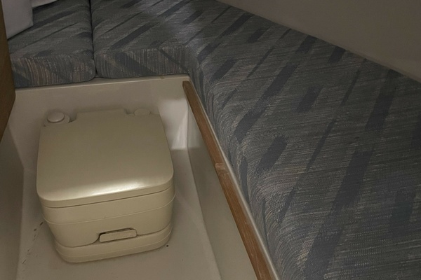 24ft Limestone Yacht For Sale