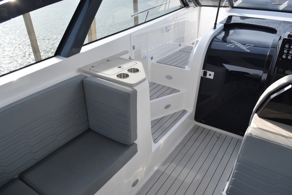 36ft NX Boats Yacht For Sale