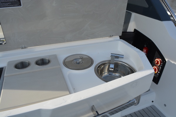 36ft NX Boats Yacht For Sale