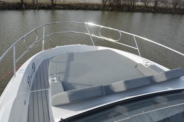 36ft NX Boats Yacht For Sale