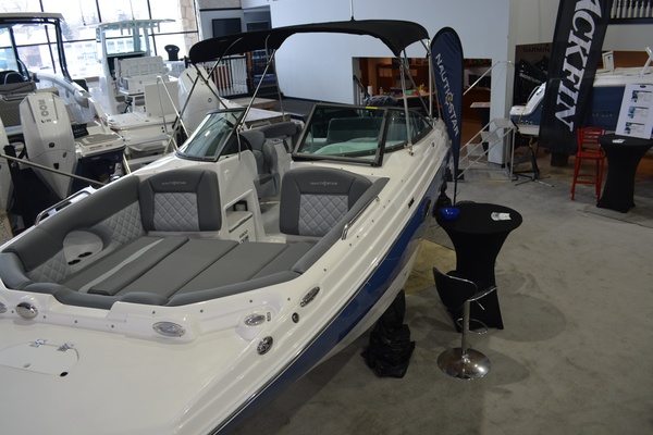 24ft NauticStar Yacht For Sale