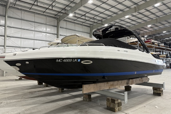 29ft Rinker Yacht For Sale