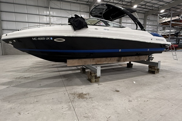 29-ft-Rinker-2018-29QX BR- LaSalle  Michigan United States  yacht for sale