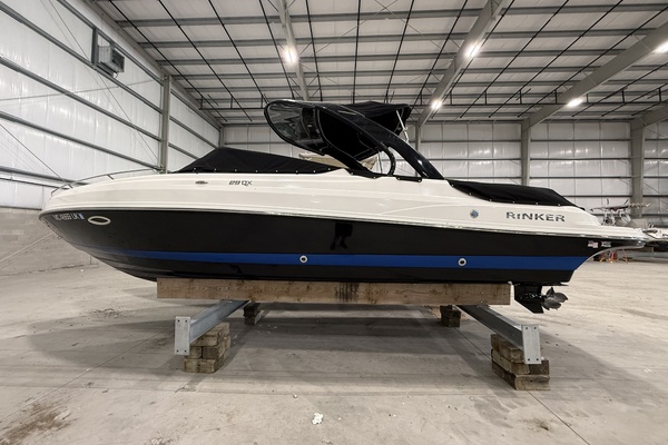 29ft Rinker Yacht For Sale