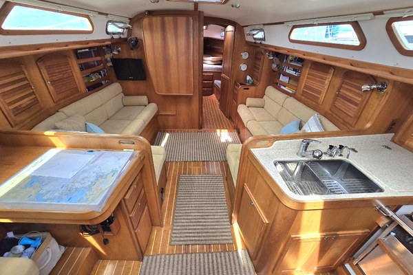 42ft Sabre Yacht For Sale