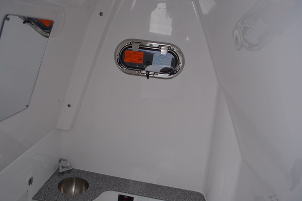 32ft NauticStar Yacht For Sale
