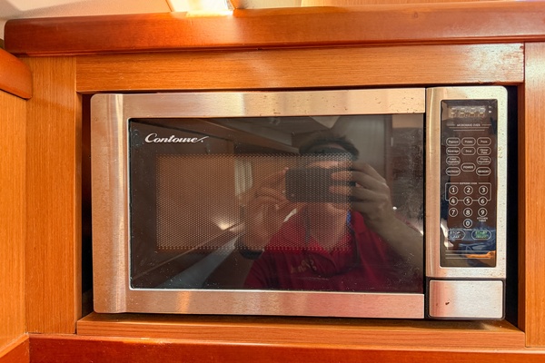 Boat Pour 34ft Beneteau Yacht For Sale