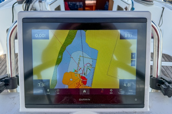 Boat Pour 34ft Beneteau Yacht For Sale