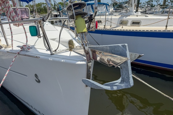 Boat Pour 34ft Beneteau Yacht For Sale