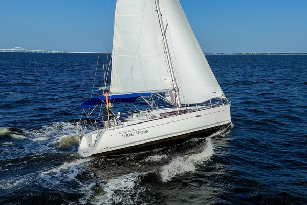 Boat Pour 34ft Beneteau Yacht For Sale