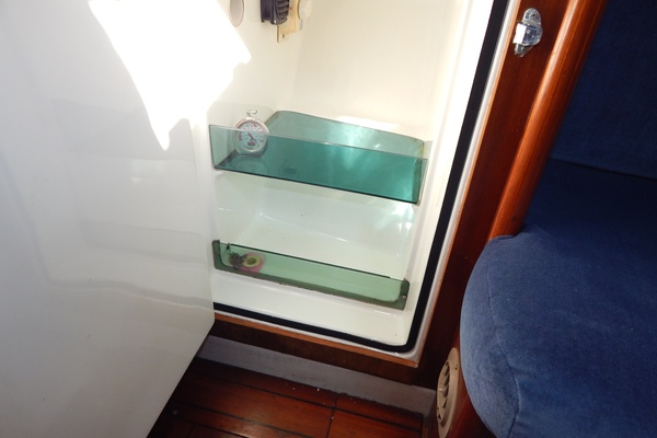 Utflykt 38ft Beneteau Yacht For Sale