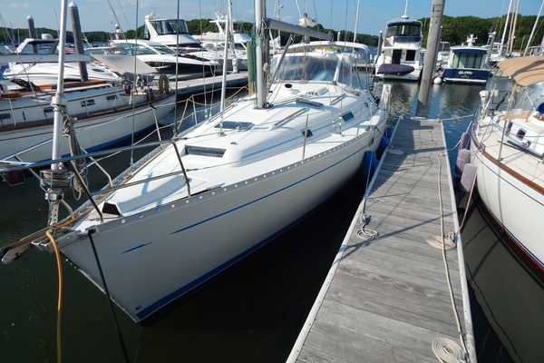 Utflykt 38ft Beneteau Yacht For Sale