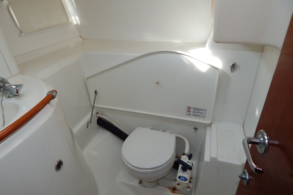Utflykt 38ft Beneteau Yacht For Sale
