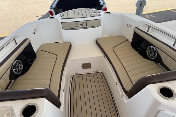 24ft Yamaha Boats Yacht For Sale