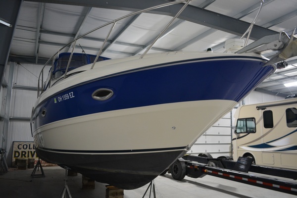 Photo of the 2006 Bayliner 305 "Lady G"