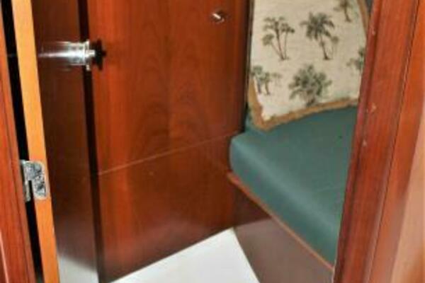 Knot Again 36ft Beneteau Yacht For Sale