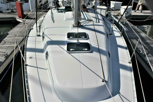 Knot Again 36ft Beneteau Yacht For Sale