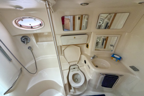 Bearacuda 45ft Sea Ray Yacht For Sale