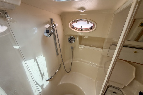 Bearacuda 45ft Sea Ray Yacht For Sale