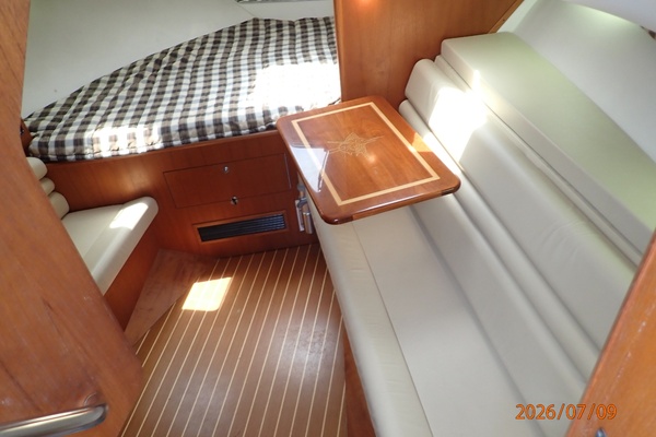 The O Klub 30ft Pursuit Yacht For Sale