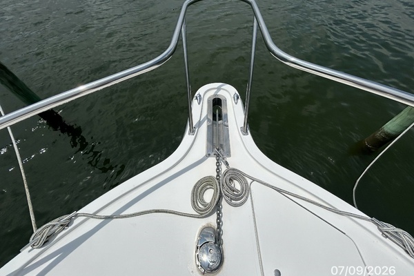 Photo of the 2001 Pursuit 3000 Offshore "The O Klub"