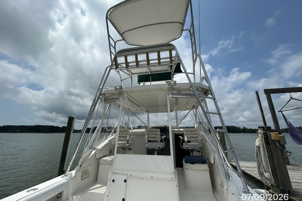 The O Klub 30ft Pursuit Yacht For Sale