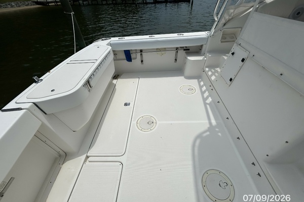 The O Klub 30ft Pursuit Yacht For Sale