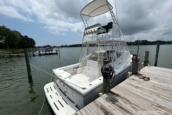 Photo of the 2001 Pursuit 3000 Offshore "The O Klub"