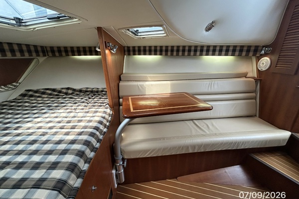 The O Klub 30ft Pursuit Yacht For Sale