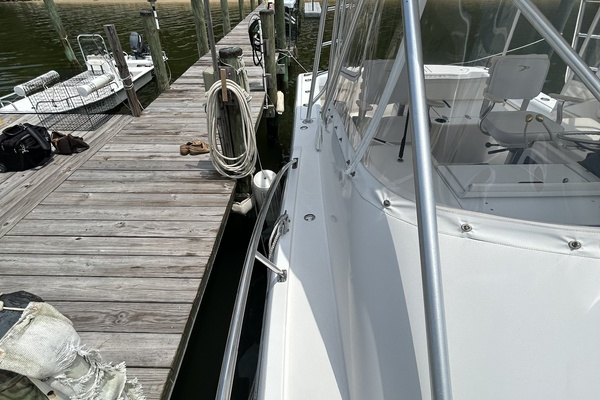 The O Klub 30ft Pursuit Yacht For Sale