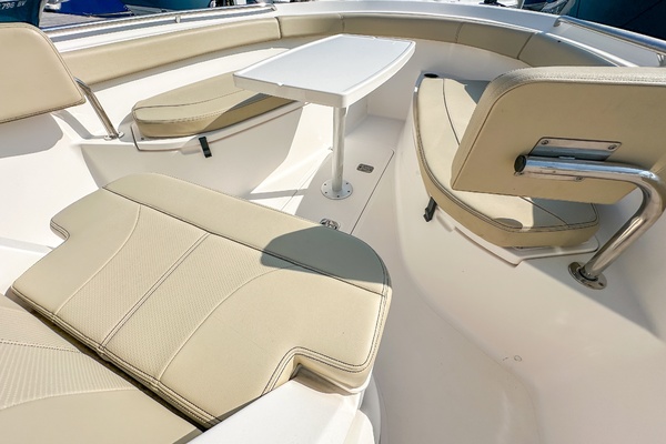 Earned Time 26ft Pursuit Yacht For Sale