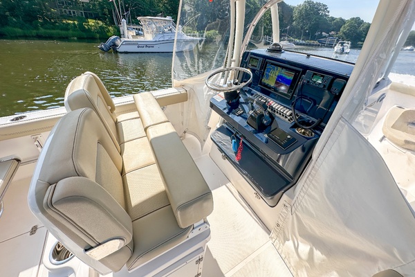 Earned Time 26ft Pursuit Yacht For Sale