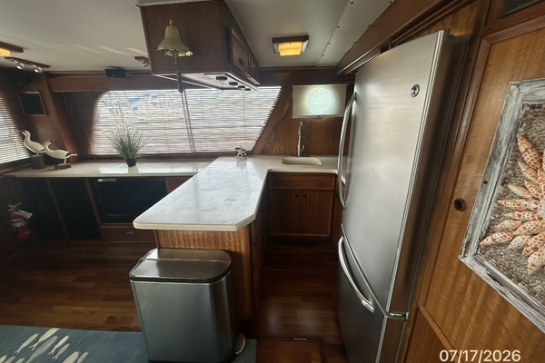 Overdraft 48ft Hatteras Yacht For Sale