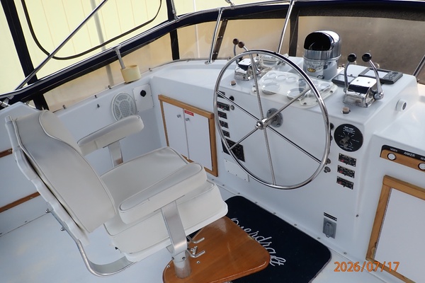 Overdraft 48ft Hatteras Yacht For Sale