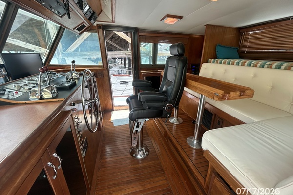 Overdraft 48ft Hatteras Yacht For Sale