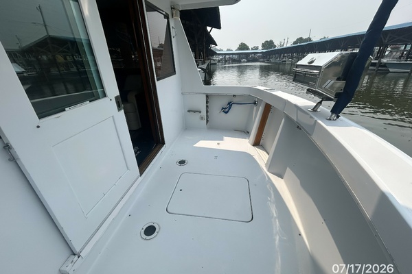 Overdraft 48ft Hatteras Yacht For Sale