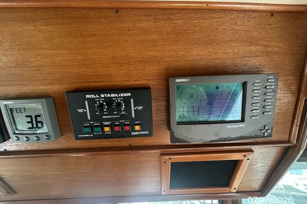 Overdraft 48ft Hatteras Yacht For Sale
