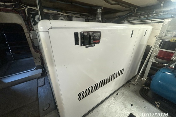Overdraft 48ft Hatteras Yacht For Sale