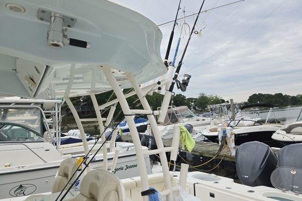 2014 Cobia 35