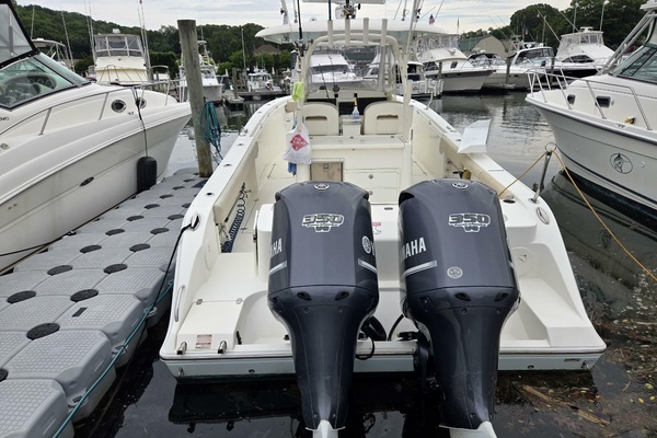 2014 Cobia 35