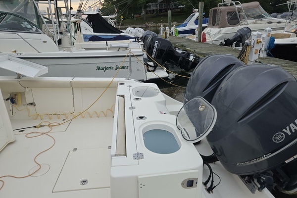 2014 Cobia 35