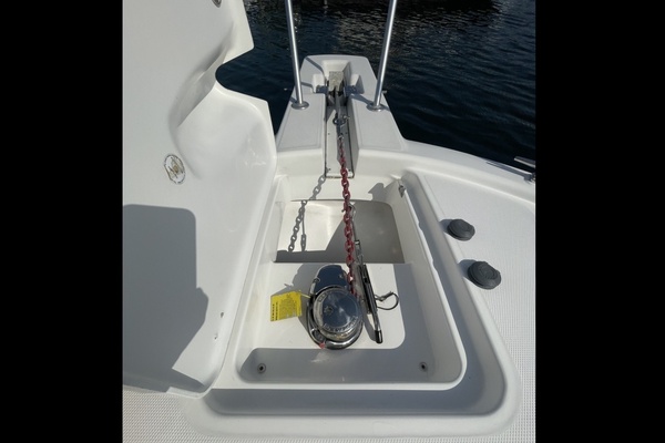 31ft Luhrs Yacht For Sale