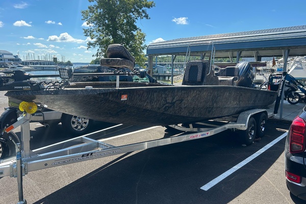 22ft Xpress Yacht For Sale