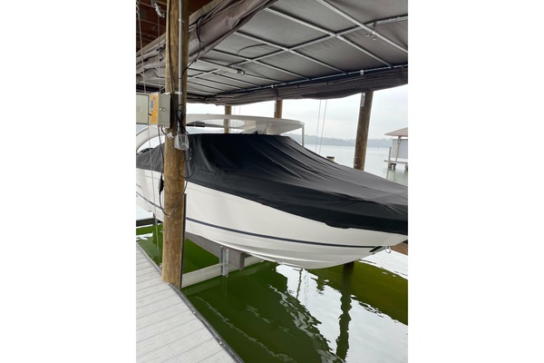 24ft Regal Yacht For Sale