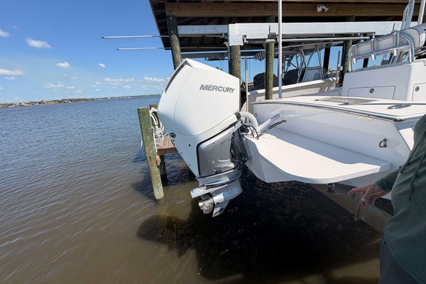 23ft Stoner Yacht For Sale