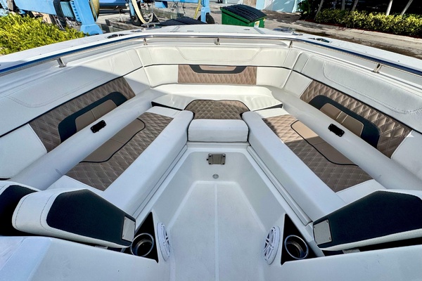 27ft Blackfin Yacht For Sale