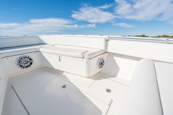 28ft Contender Yacht For Sale