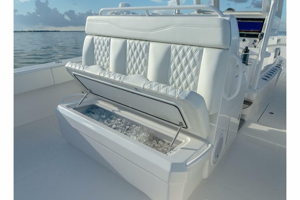 34ft Invincible Yacht For Sale